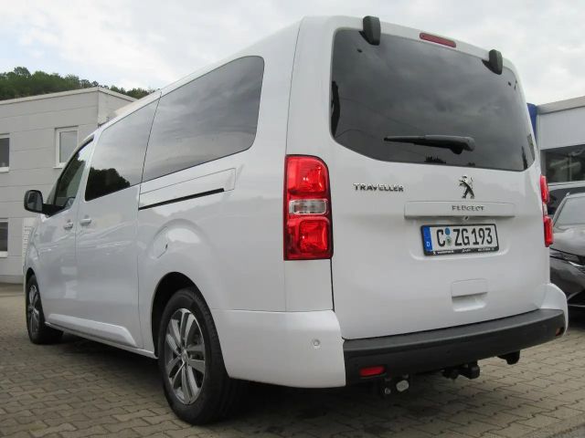 Peugeot Traveller