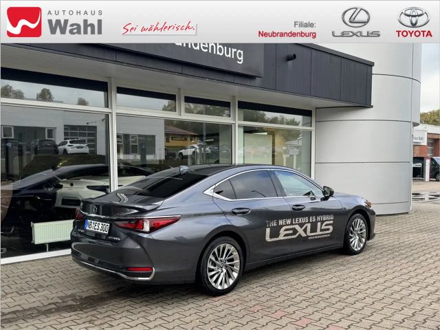 Lexus ES 300