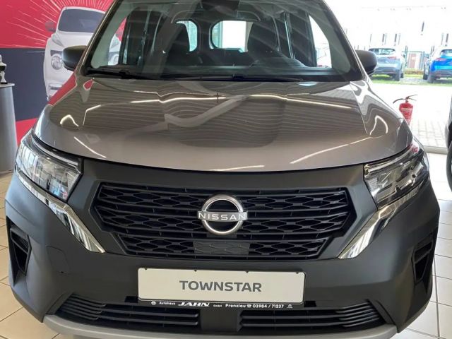 Nissan Townstar