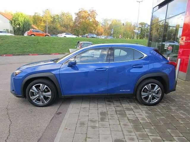 Lexus UX 300e