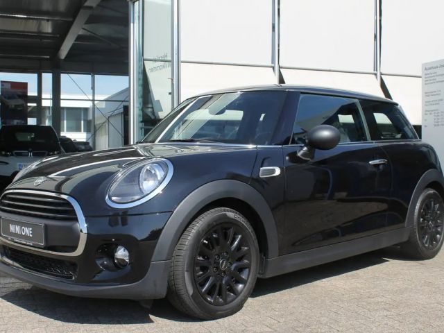 MINI One 2019 Benzine