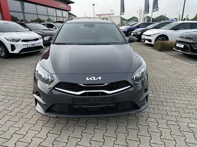 Kia Ceed / cee'd