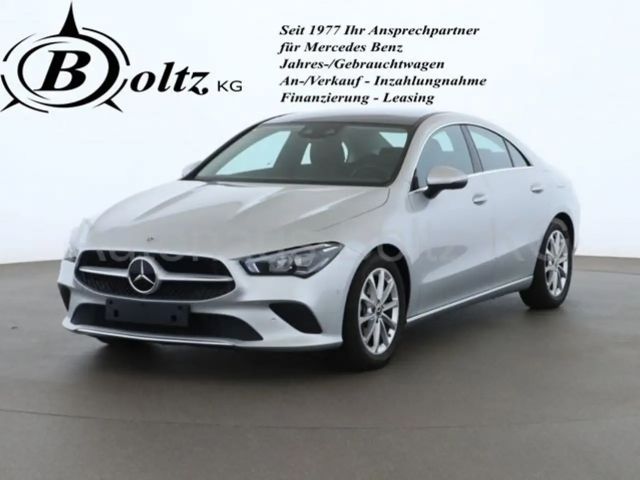 Mercedes-Benz CLA 180 2021 Benzine