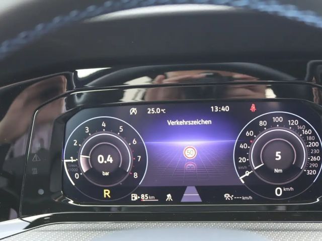 Volkswagen Golf R