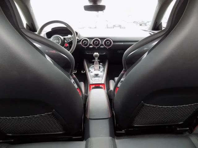 Audi TT RS