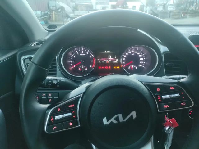 Kia Ceed / cee'd