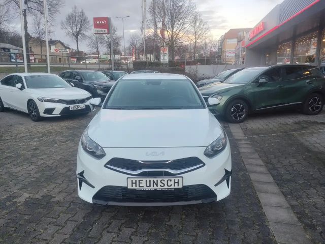 Kia Ceed / cee'd