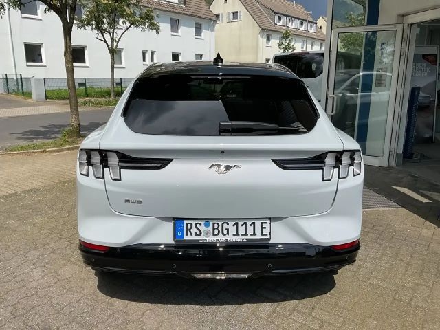 Ford Mustang Mach-E