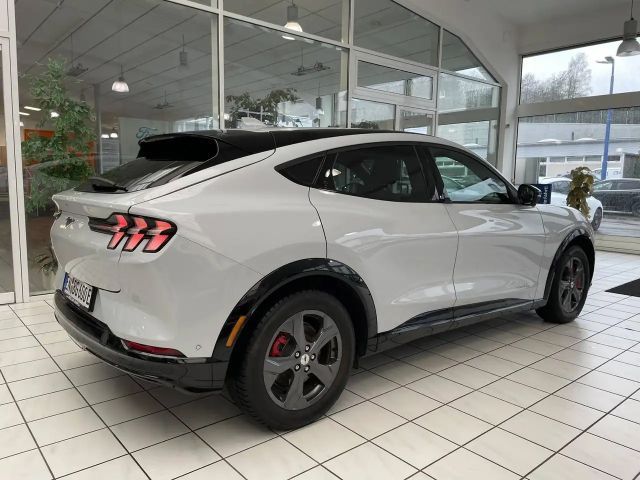 Ford Mustang Mach-E
