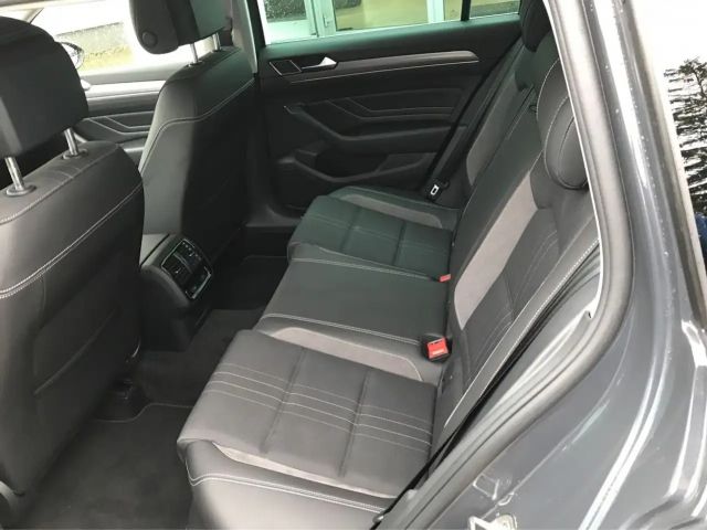 Volkswagen Passat Alltrack