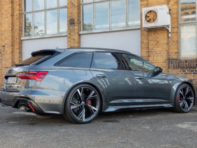 Audi RS6 2023 Benzine