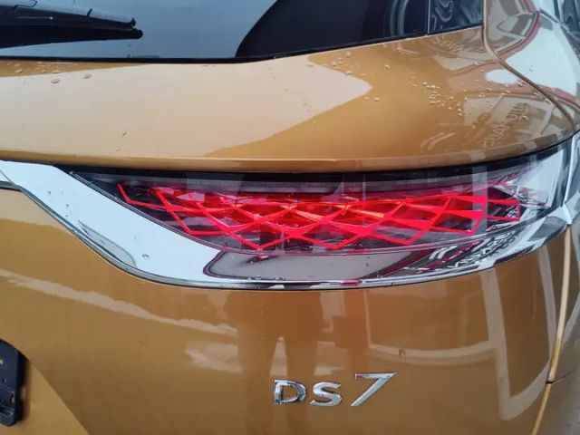 DS DS 7 Crossback