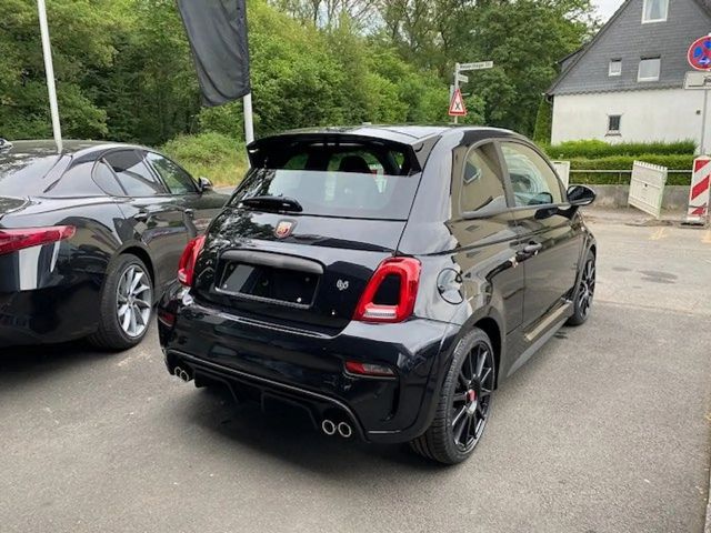 Abarth 695