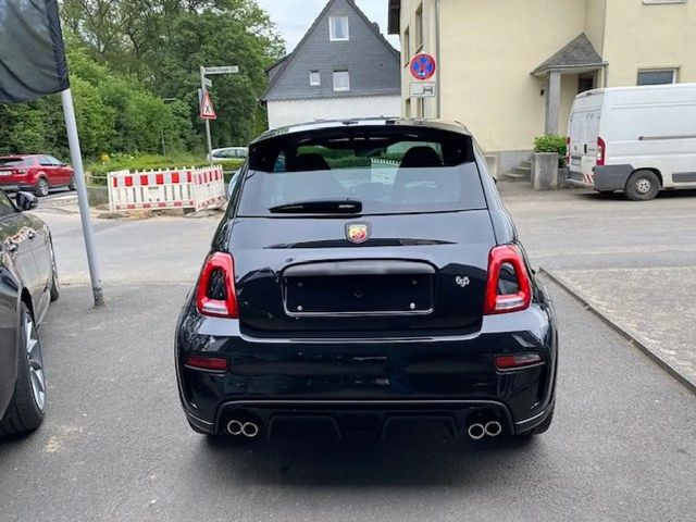 Abarth 695