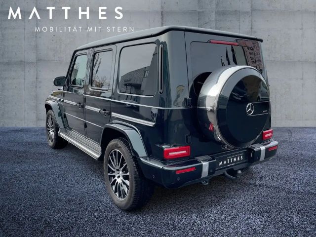 Mercedes-Benz G 400