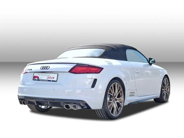 Audi TTS