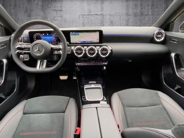 Mercedes-Benz A 220