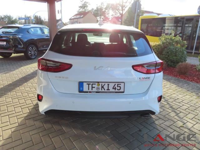 Kia Ceed / cee'd