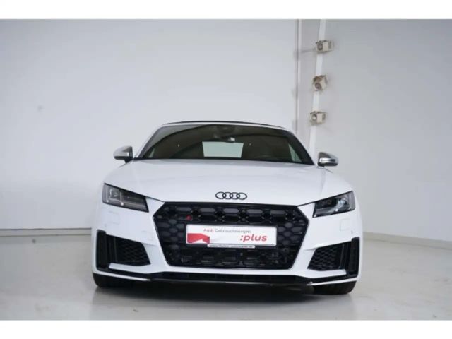 Audi TTS