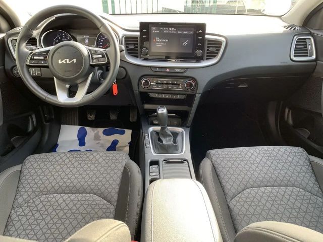 Kia Ceed / cee'd