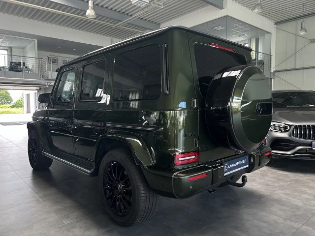 Mercedes-Benz G 500