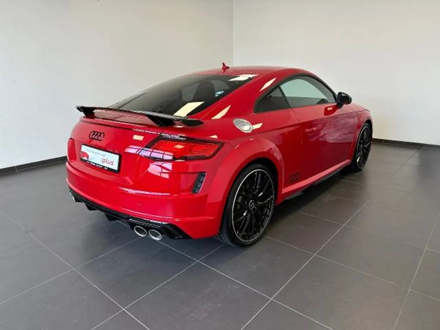 Audi TTS