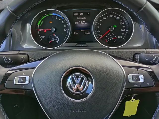 Volkswagen e-Golf