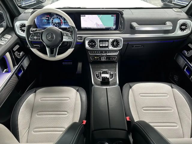 Mercedes-Benz G 500