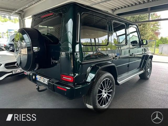 Mercedes-Benz G 500