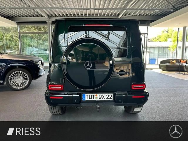 Mercedes-Benz G 500