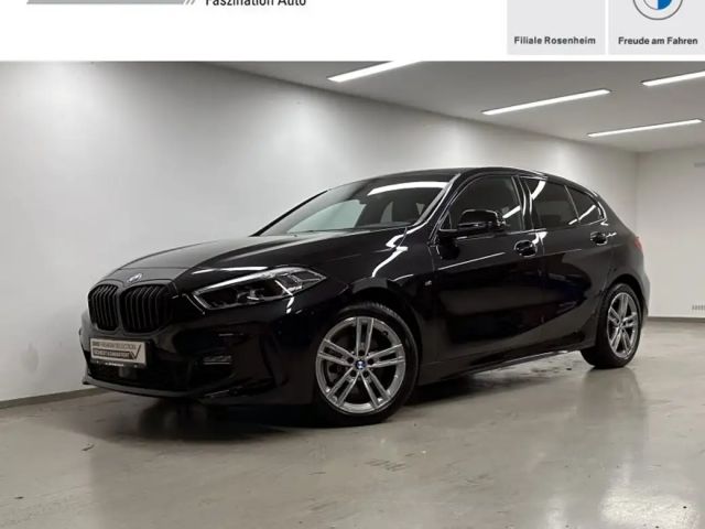 BMW 118 2023 Benzine