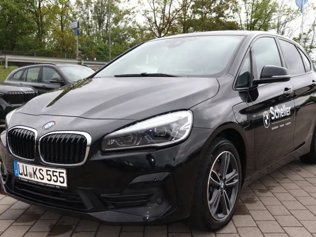 BMW 225 2020 Hybride / Benzine
