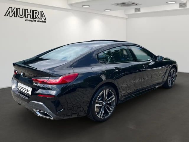 BMW 840