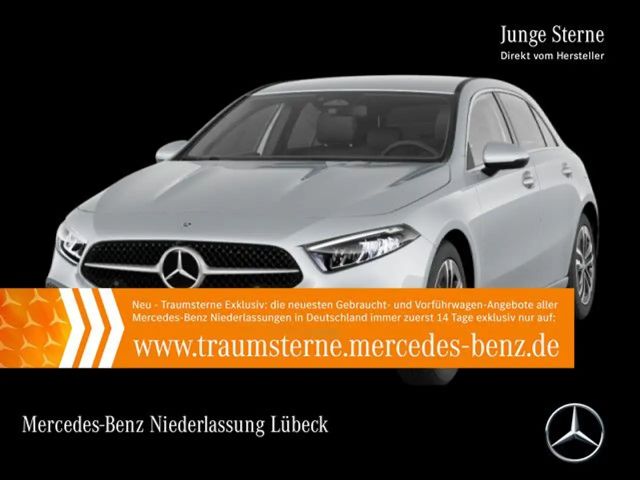 Mercedes-Benz A 200 2023 Benzine