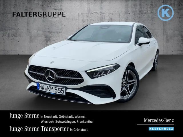 Mercedes-Benz A 200 2024 Benzine
