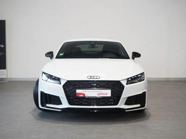 Audi TTS