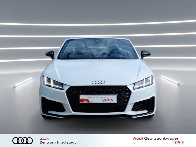 Audi TTS