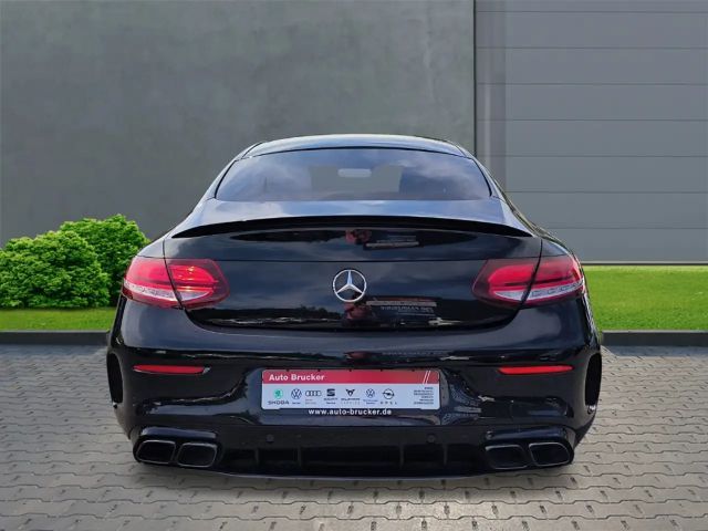 Mercedes-Benz C 63 AMG