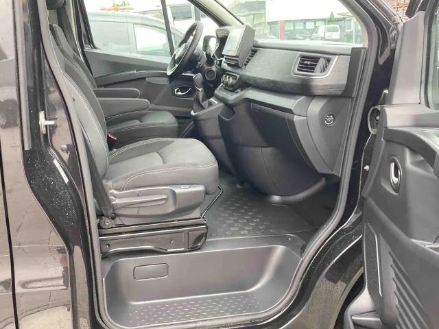Nissan Primastar
