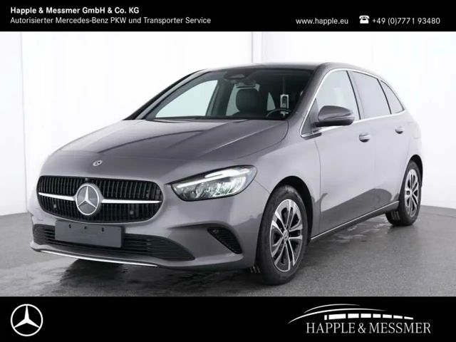 Mercedes-Benz B 250 2023 Benzine