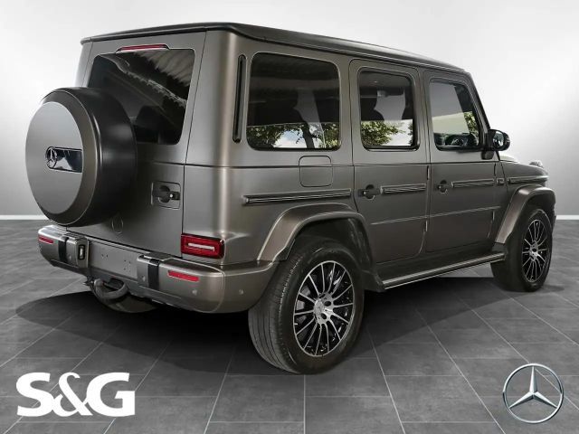 Mercedes-Benz G 400