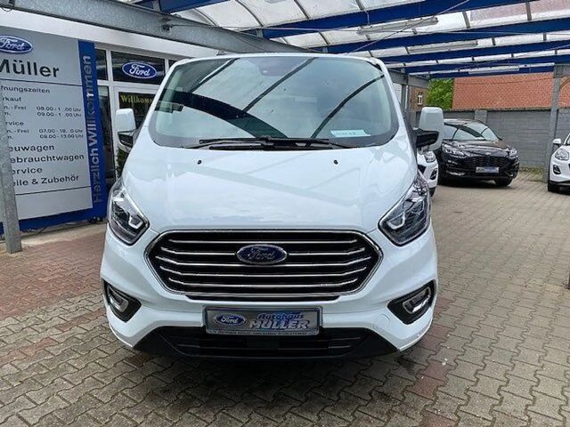 Ford Tourneo Custom