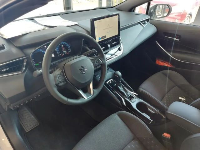 Suzuki Swace