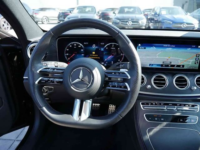 Mercedes-Benz E 400