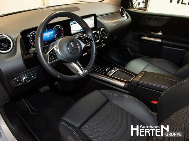 Mercedes-Benz B 250