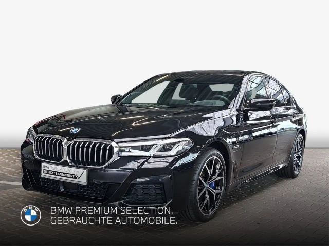 BMW 545 2021 Hybride / Benzine