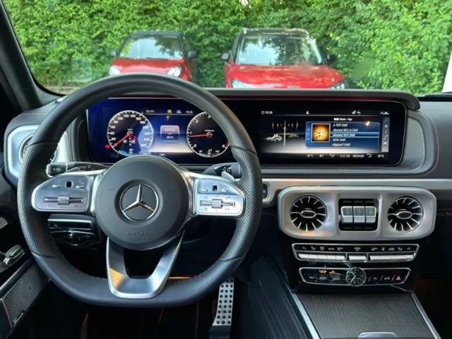 Mercedes-Benz G 400