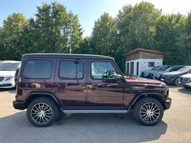 Mercedes-Benz G 400