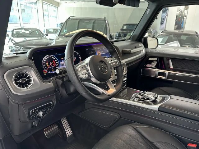 Mercedes-Benz G 400