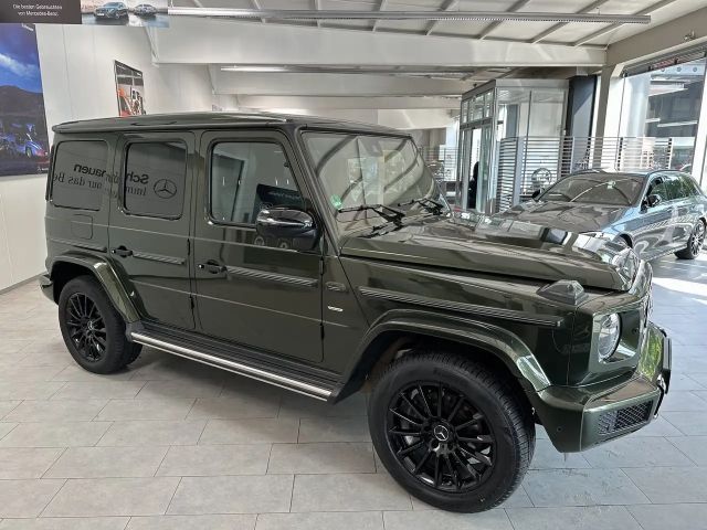 Mercedes-Benz G 400